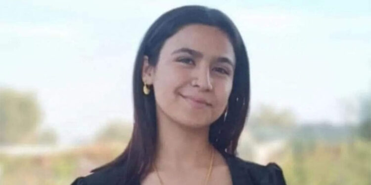 Tek katlı evin damından düşen Aysel öldü