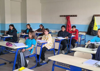 Mesleki ortaokula kız öğrencilerden yoğun ilgi
