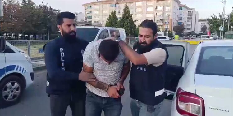 Genç kıza minibüste cinsel taciz