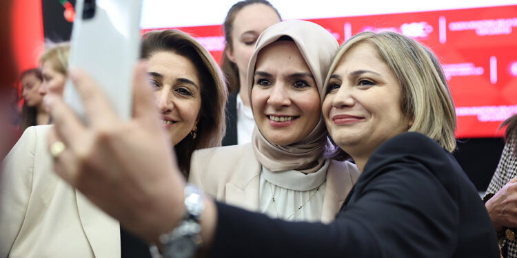 Mahallelerinizdeki şiddet vakasını bildirin