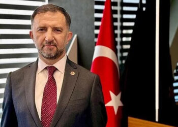 Dimdik durarak var gücümüzle çalışmaya devam edeceğiz
