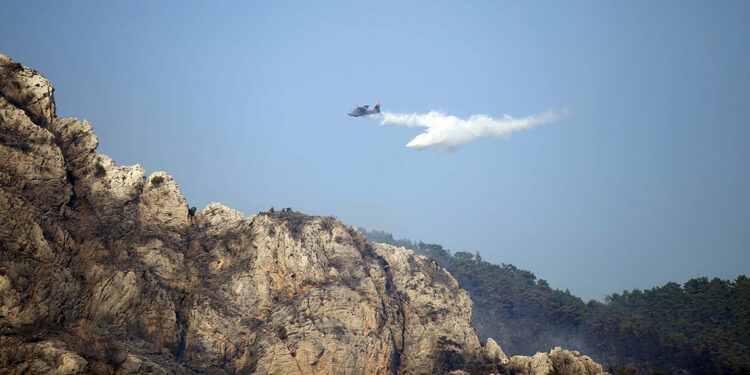 Muğla'da 4 gün süren orman yangını kontrol altına alındı