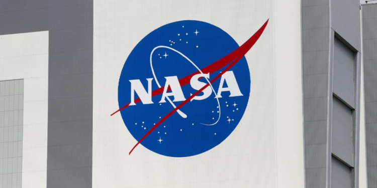 NASA, ABD ekonomisine 76 milyar dolar kazandırdı