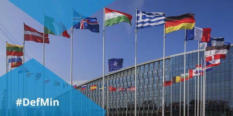 NATO Savunma Bakanları bugün Brüksel'de toplanıyor