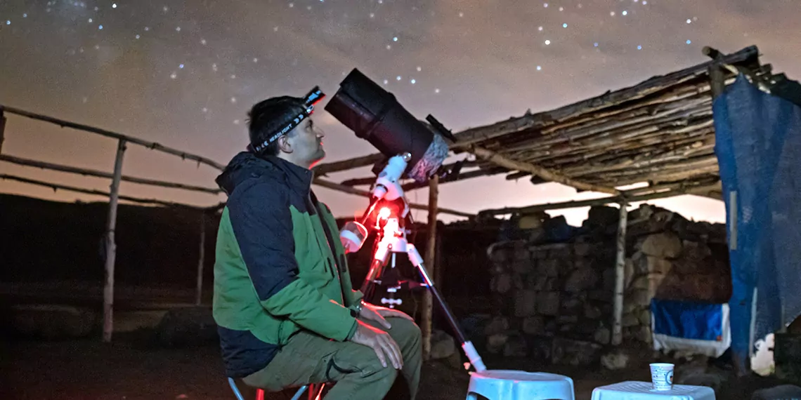 Nemrut'ta yıldızları görüntüledi