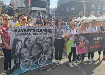 Öldürülen kadınlar için pedal çevirdiler