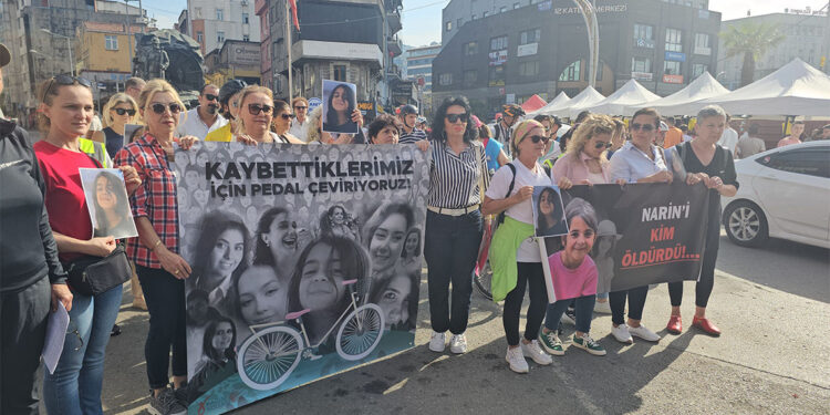 Öldürülen kadınlar için pedal çevirdiler