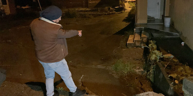 Rize'de heyelan riski; 2 ev tahliye edildi