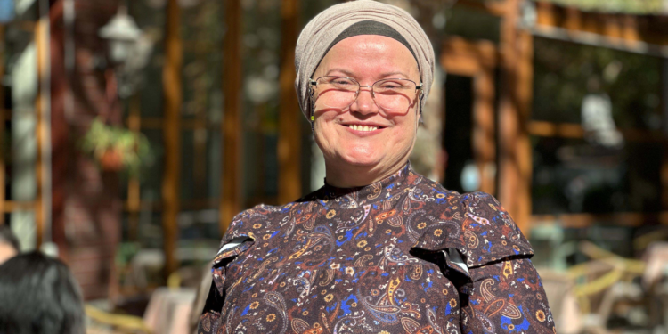 Resim hayalini gerçekleştirmek için 50 yaşında üniversiteye başladı