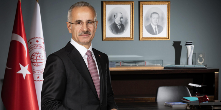 Rize-Artvin Havalimanı'na yeni pist aydınlatma sistemi