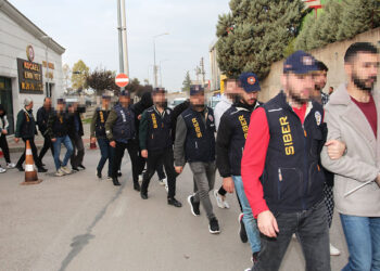 'Sahte bungalov ilanı' çetesine operasyon