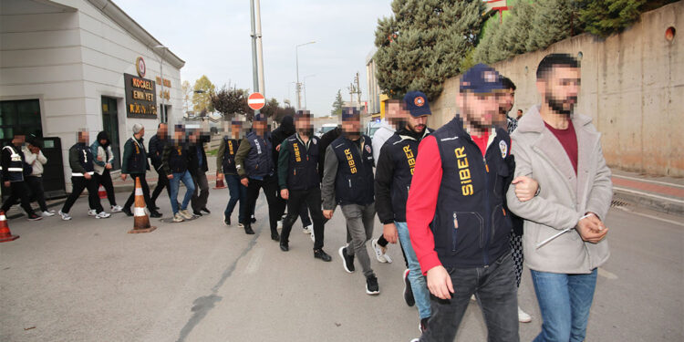 'Sahte bungalov ilanı' çetesine operasyon