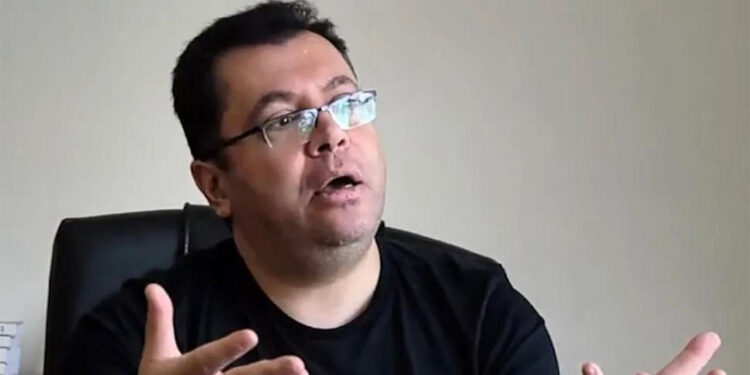 Anne ve kızını darbeden profesör tutuklandı