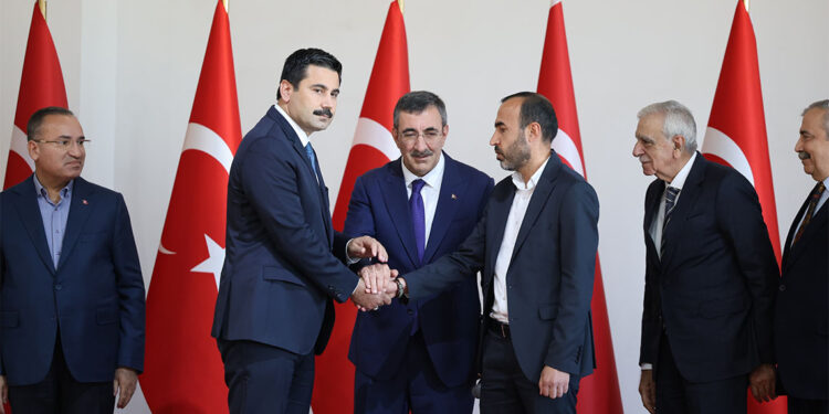 Şenyaşar ile Yıldız aileleri barıştı