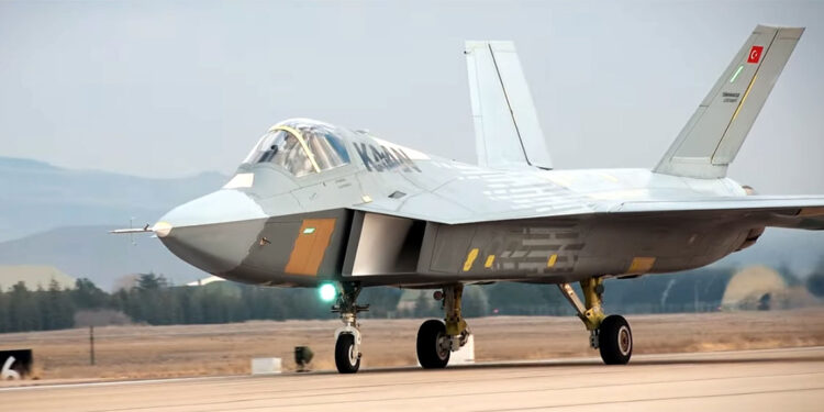 Savunma Sanayii Destekleme Fonu'na çok sayıda kişi bağış yaptı