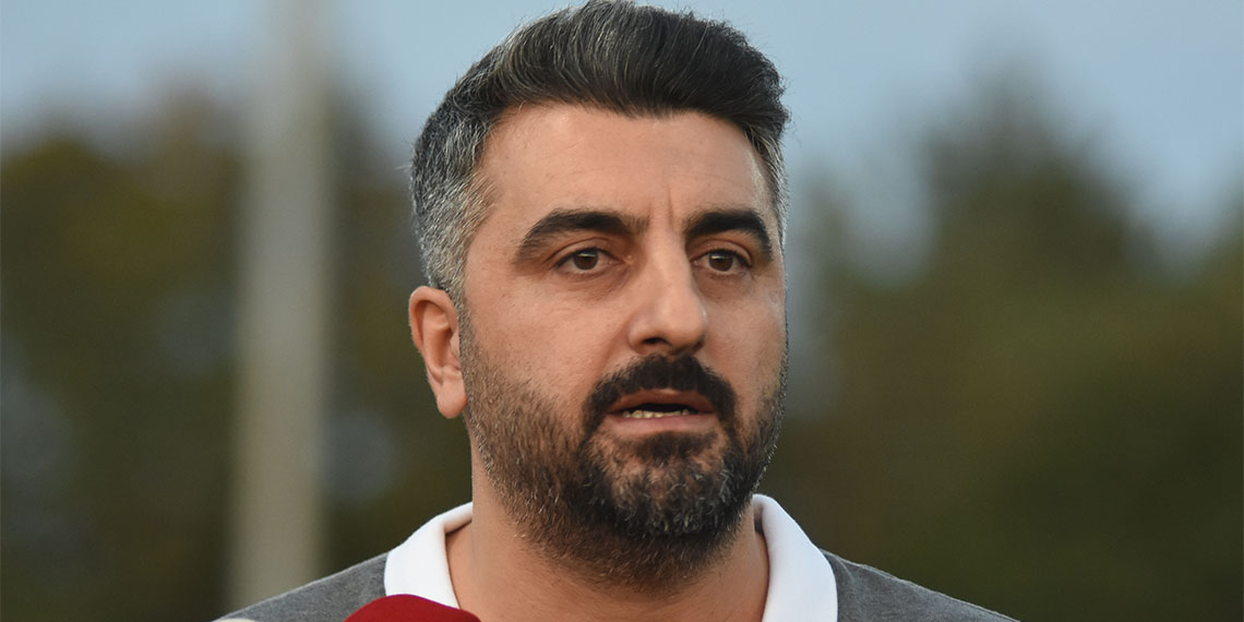 Kayserispor Teknik Direktörü Sinan Kaloğlu, “Hem kendimizi kanıtlamak için hem de bu takımı daha iyi yerlere getirmek için Kayserispor'umuzun daha yukarılarda olabilmesi için elimizden geleni yapacağız” dedi.