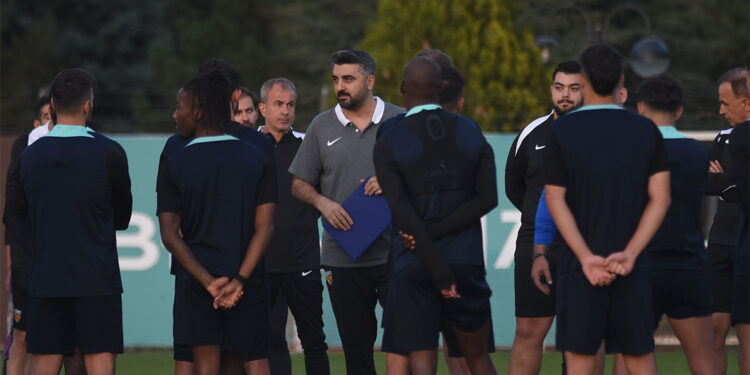 Kayserispor'umuzun daha yukarılarda olabilmesi için elimizden geleni yapacağız