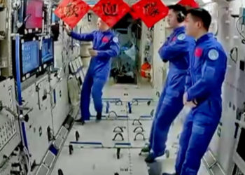 Shenzhou-19 taykonotları uzay istasyonuna ulaştı