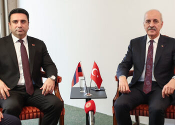 Numan Kurtulmuş Ummanlı mevkidaşıyla görüştü