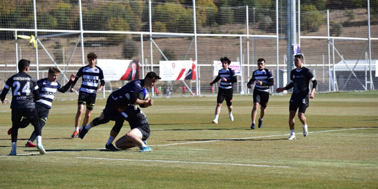 Ragbi Türkiye Şampiyonası Kayseri'de başladı