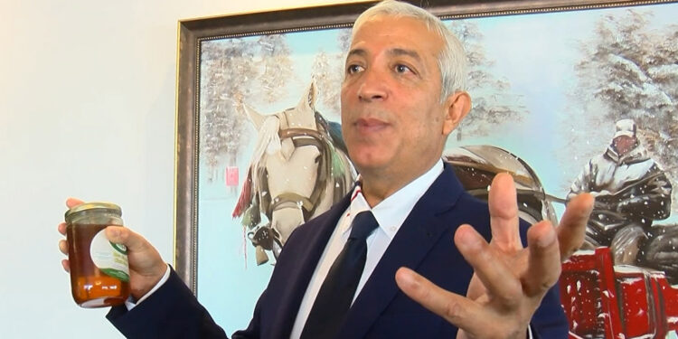 Adana’da Lezzet Festivali ile Tespih Fuarı’nda günde 25 ton et ve 7 bin şırdan satılacak