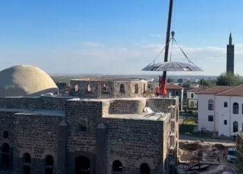 Tarihi Saint George Kilisesi'ne 100 yıl sonra kubbe