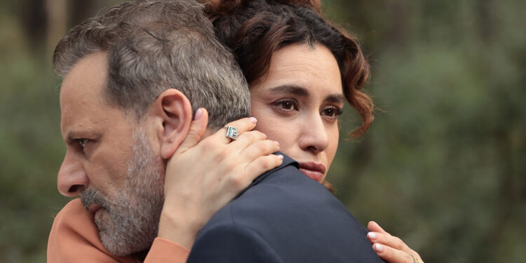 Taş Kağıt Makas yeni bölümü ile ekrana geldi