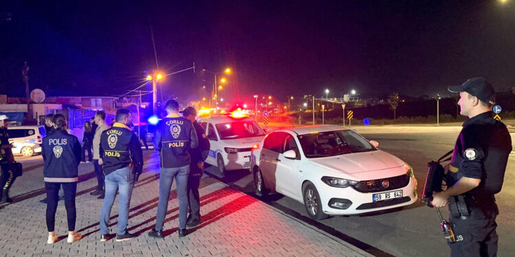 Tekirdağ'da 'Huzur 59' uygulamasında 13 gözaltı