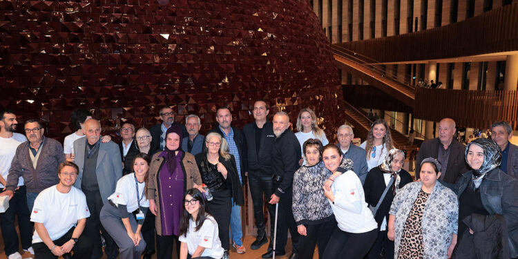 Türk Telekom, Dünya Yaşlılar Günü’nde Darülaceze sakinlerini ağırladı