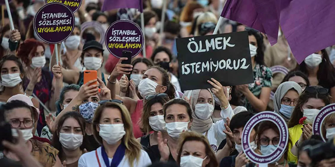 Türkiye'de kadın: geçmişten günümüze bir bakış ve geleceğe dönük öneriler