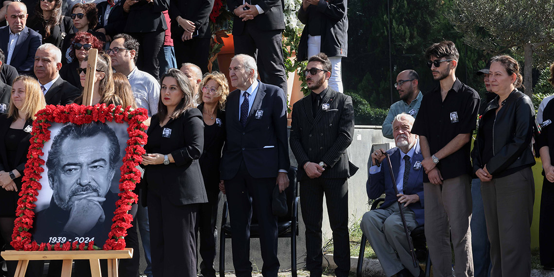 Usta gazeteci Güneri Cıvaoğlu'na veda töreni yapıldı