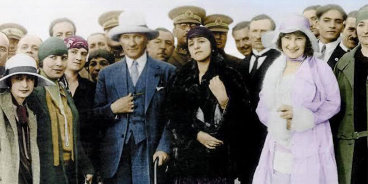 Türkiye Cumhuriyeti'nde kadınların önemi