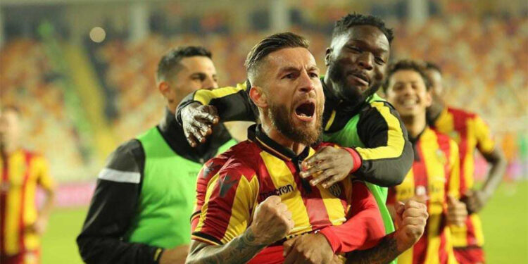Yeni Malatyaspor'un futbol sorumlusu Adem Büyük oldu