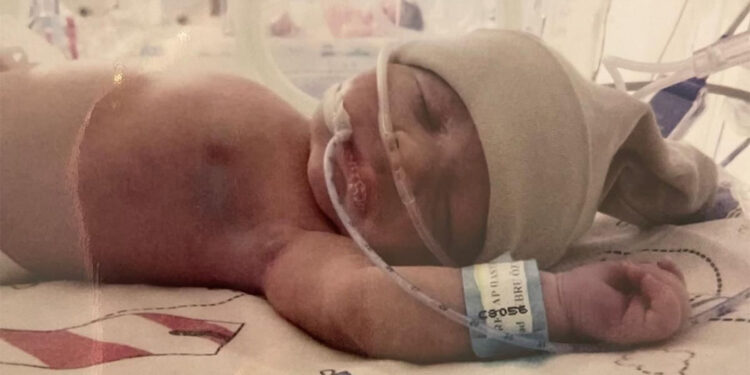 Yenidoğan çetesi mağduru acılı aileler yargıya başvuracak