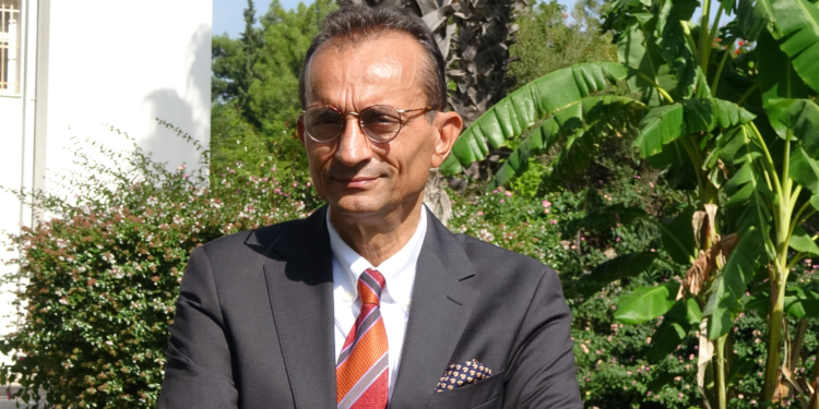 Yaşlılık bakım sigortası hayata geçmeli