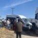 Yolcu minibüsü TIR'a çarptı: 11 yaralı