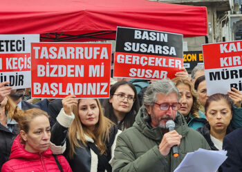 Yerel basın çalışanlarından itibarsızlaşma ve düşük ücret eylemi