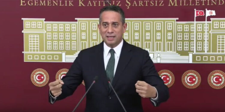 Kemal Kılıçdaroğlu'nu zorla oraya getirebilecek bir güç yok