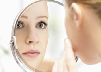 Duygu durumları dermatolojik hastalıkların oluşmasına sebep olabilir