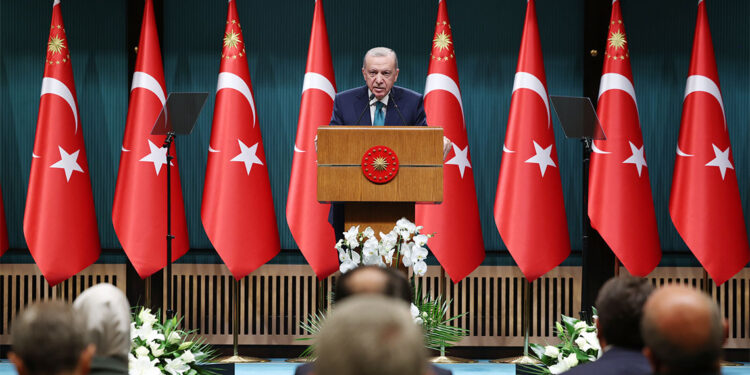 Uluslararası toplum İsrail'in haydutluğuna sessiz kalamaz