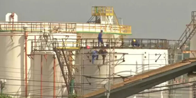 Küba'da milyonlarca kişi elektriksiz kaldı