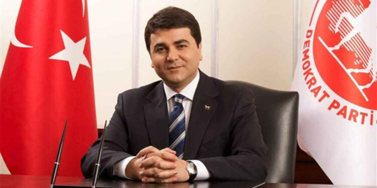 Bir ‘rütbe takıp Paşa yapalım’ dememiş