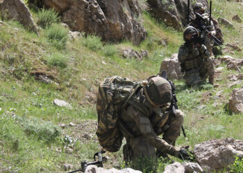 Gara bölgesinde tespit edilen 5 PKK'lı öldürüldü