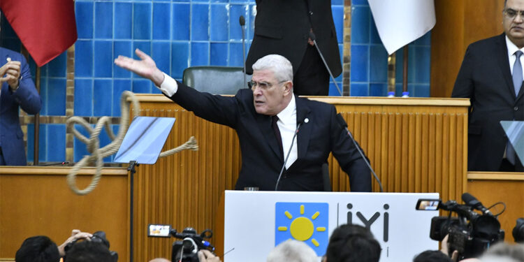 Al şu ipi başının ucuna as