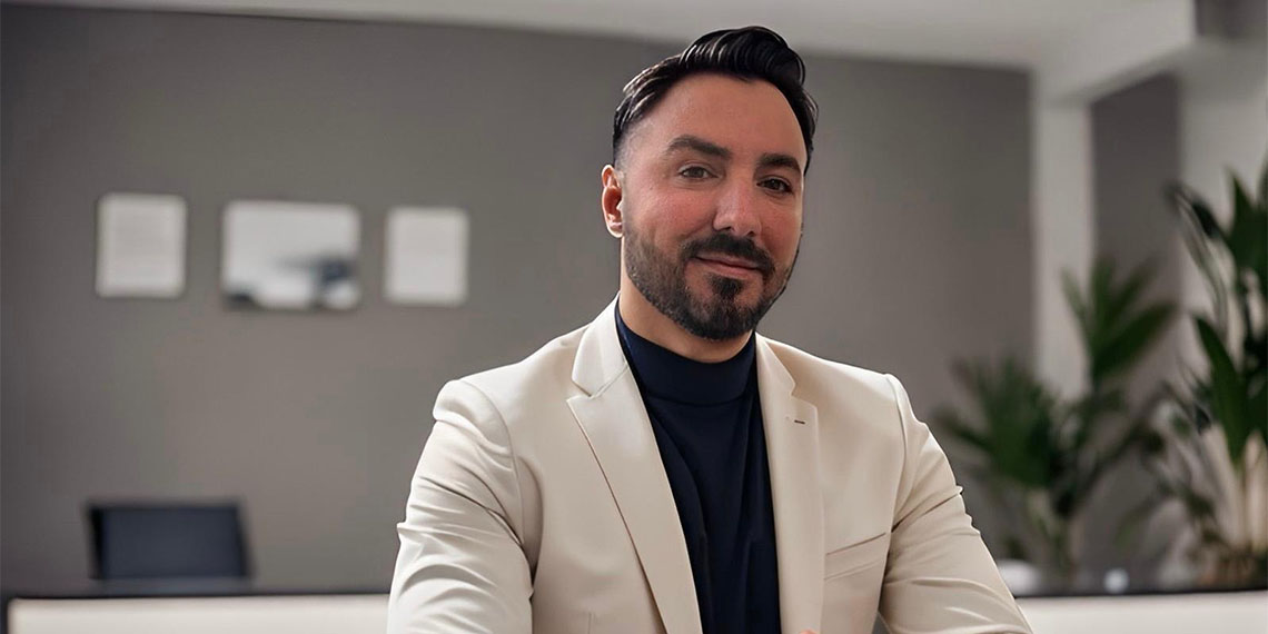 Dubai merkezli Triponix Travel’in Genel Müdürü Salih Oral, vize başvuru işlemlerinde dolandırıcılara karşı dikkat edilmesi gerektiğini söyledi.