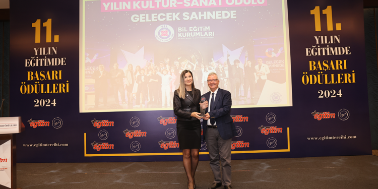 ‘Yılın Eğitimde Başarı Ödülleri’ sahiplerini buldu