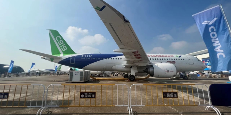 15. Çin Uluslararası Havacılık ve Uzay Fuarı başladı