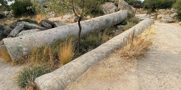1600 yıllık granit sütunlar ilk günkü halini koruyor