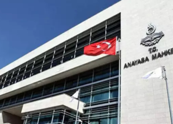 AYM'den, yöneticilerini eleştiren işçinin işten çıkarılmasına ihlal kararı
