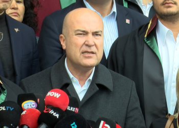 Ahmet Özer'in tutukluluğuna itiraz edildi